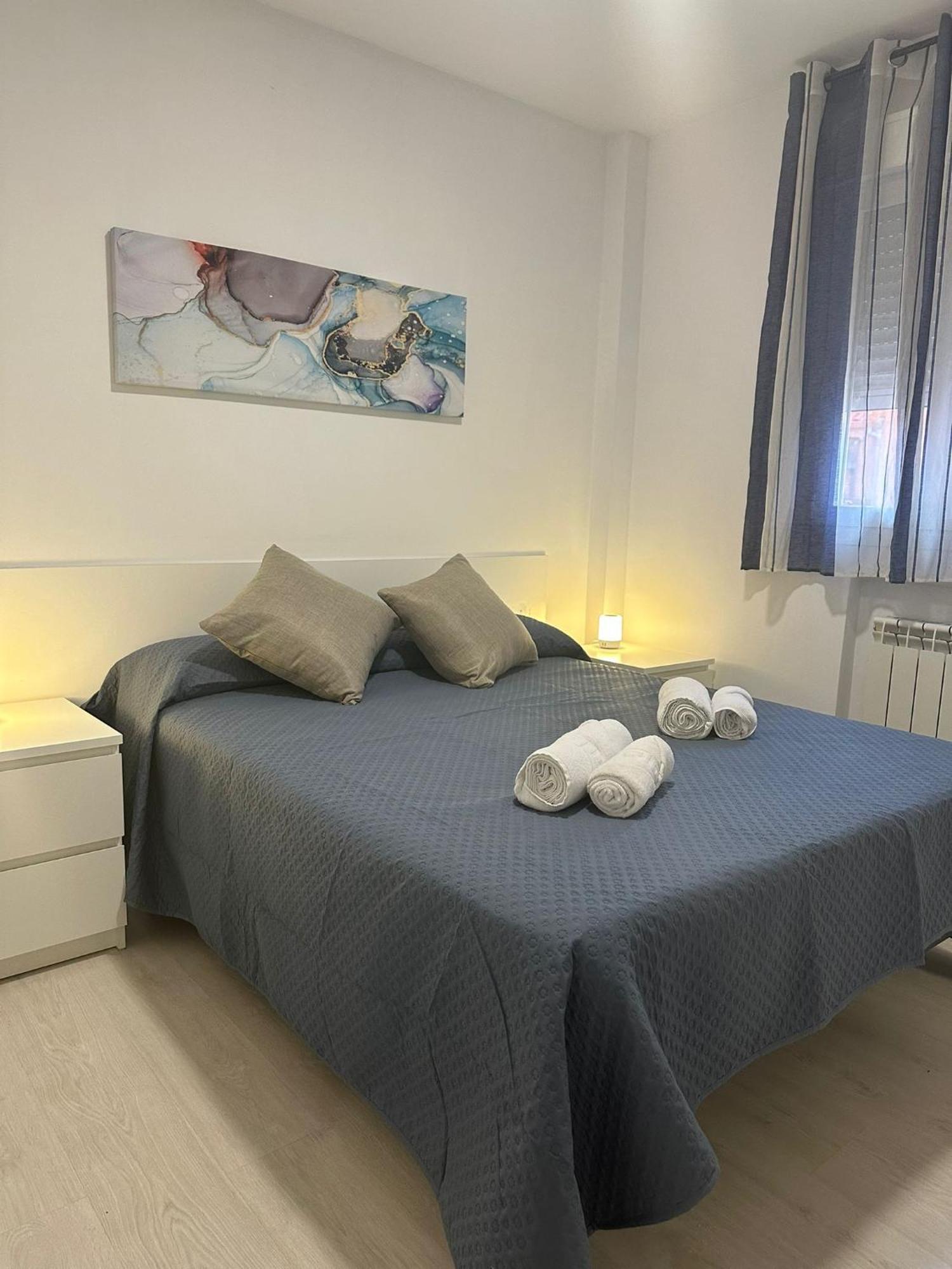 Noria 2B Apartment อัลกาลาเดเอนาเรส ภายนอก รูปภาพ
