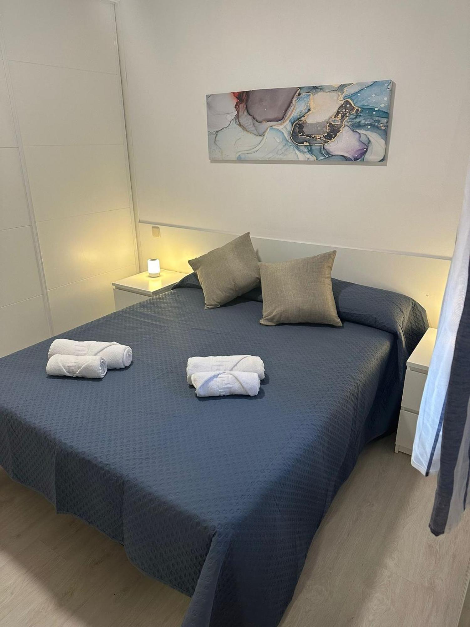 Noria 2B Apartment อัลกาลาเดเอนาเรส ภายนอก รูปภาพ